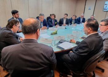 Conttmaf defende inclusão do REB na reforma tributária em audiência no Ministério da Fazenda