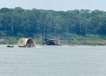 DNIT intensifica dragagem no Rio Madeira para garantir navegação e impulsionar a logística na Região Norte